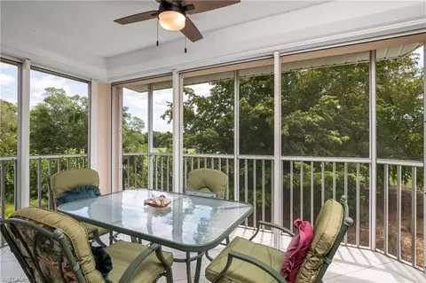 Dining - 1012 Mainsail Dr #322, Naples, FL 34114 photo 3 of 4