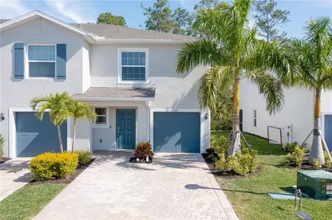 15515 Wildflower Cir, Naples, FL 34119