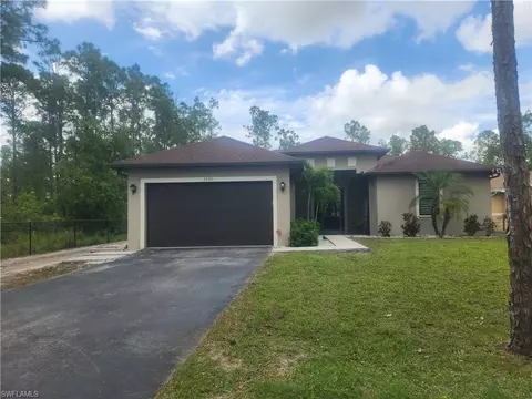 3991 27th Ave NE, Naples, FL 34120