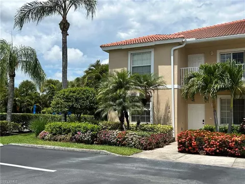 2805 Cypress Trace Cir #101, Naples, FL 34119