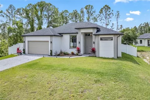 2711 18th St W, Lehigh Acres, FL 33971