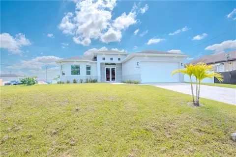 4601 Flora Ave S, Lehigh Acres, FL 33976