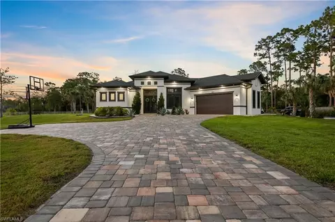 1919 20th Ave NE, Naples, FL 34120