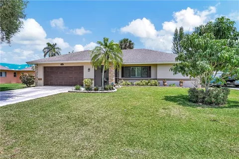 2972 41st Ter SW, Naples, FL 34116