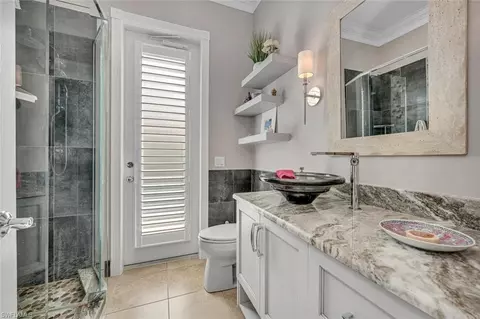 Bath - 8047 Wilfredo Ct, Naples, FL 34114 photo 4 of 4