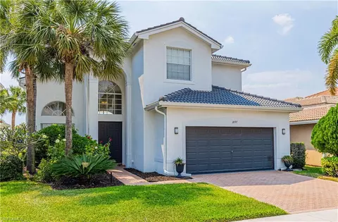1897 Isla De Palma Cir, Naples, FL 34119