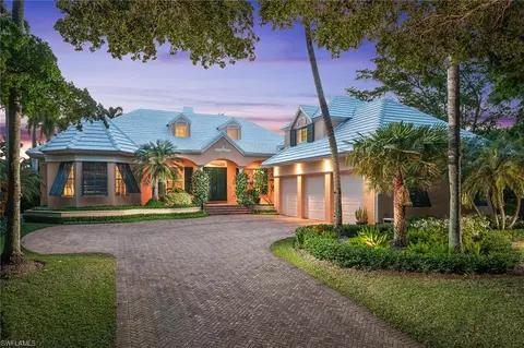 340 Little Harbour Ln, Naples, FL 34102