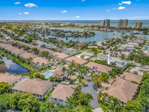 View/Area - 113 Colonade Cir #202, Naples, FL 34103 photo 2 of 4