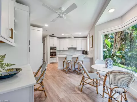 Dining - 113 Colonade Cir #202, Naples, FL 34103 photo 4 of 4