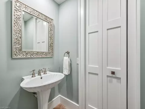 Bath - 113 Colonade Cir #202, Naples, FL 34103 photo 1 of 3