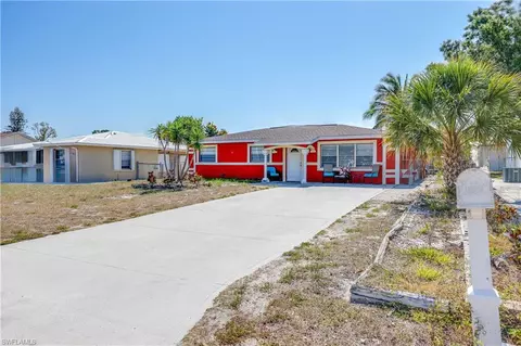 3520 Okeechobee St, Naples, FL 34112
