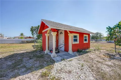 Exterior - 3520 Okeechobee St, Naples, FL 34112 photo 4 of 5