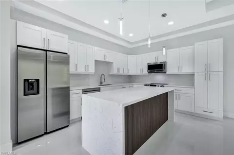 4576 68th Ave NE, Naples, FL 34120 photo 5