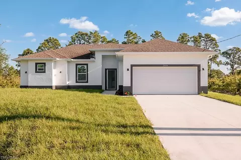 2614 47th St W, Lehigh Acres, FL 33971