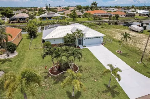 2523 SW 11th Ave, Cape Coral, FL 33914