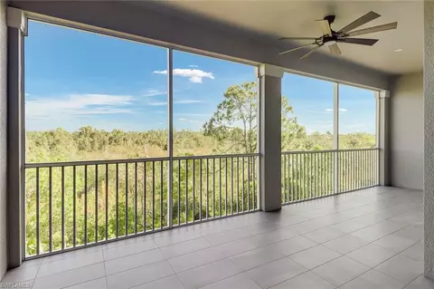 164 Indies Dr E #204, Naples, FL 34114
