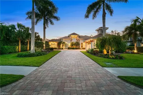 Exterior - 4265 Deephaven Ln, Naples, FL 34119 photo 5 of 15