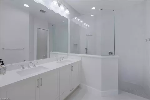Bath - 6895 Saona Ct, Naples, FL 34113 photo 1 of 2