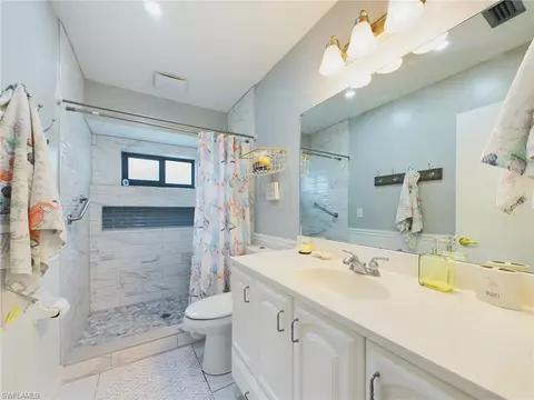 2197 Crystal Dr, Fort Myers, FL 33907