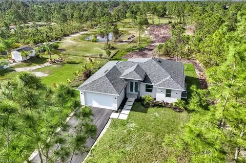 2621 20th Ave SE, Naples, FL 34117
