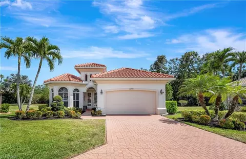 12991 Silverthorn Ct, Bonita Springs, FL 34135