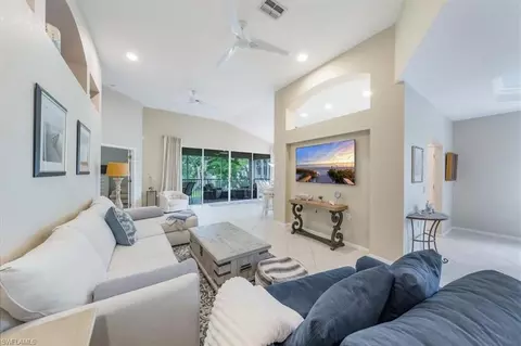 7122 Blue Juniper Ct #202, Naples, FL 34109