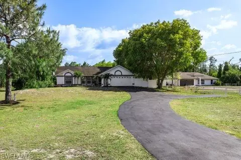 3510 29th Ave NE, Naples, FL 34120