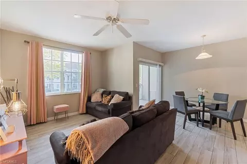 4620 Saint Croix Ln #928, Naples, FL 34109