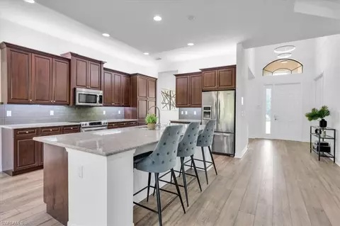3376 Atlantic Cir, Naples, FL 34119 photo 9