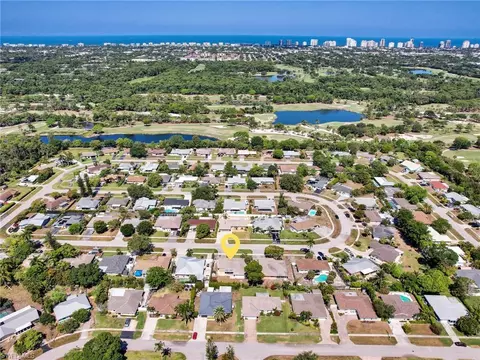 View/Area - 3476 Balboa Cir E, Naples, FL 34105 photo 2 of 4