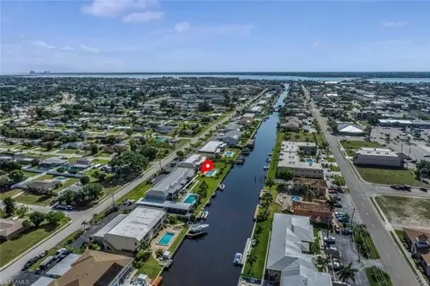 920 SE 46th St #4, Cape Coral, FL 33904