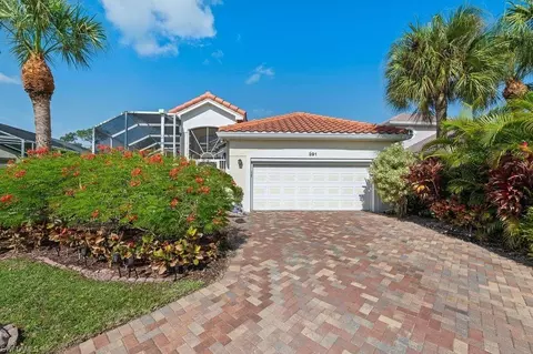 391 Pindo Palm Dr, Naples, FL 34104