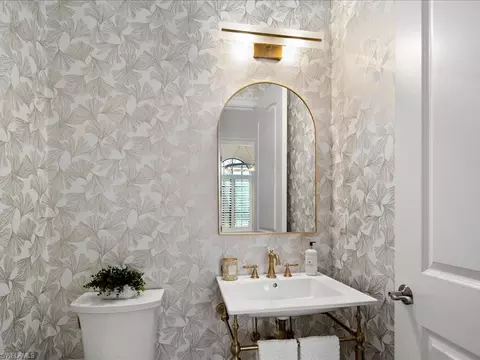 Bath - 4249 Deephaven Ln, Naples, FL 34119 photo 7 of 7