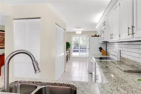 Kitchen - 4310 Chantelle Dr #E201, Naples, FL 34112 photo 3 of 3