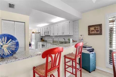 Other - 4310 Chantelle Dr #E201, Naples, FL 34112 photo 1 of 4