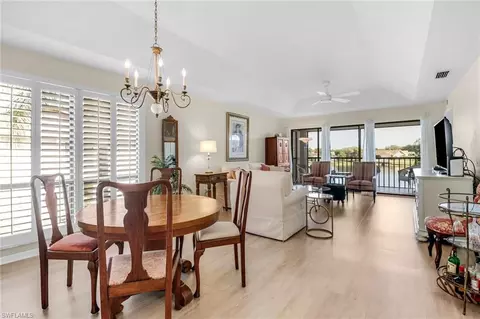 Dining - 4310 Chantelle Dr #E201, Naples, FL 34112 photo 3 of 3