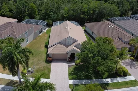 5658 Lago Villaggio Way, Naples, FL 34104