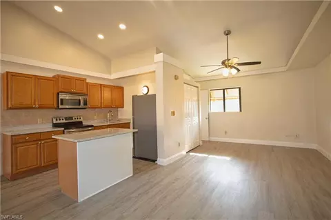 826 Wiggins Pass Rd #310, Naples, FL 34110