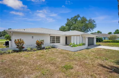 142 Pinehurst Cir, Naples, FL 34113 photo 41