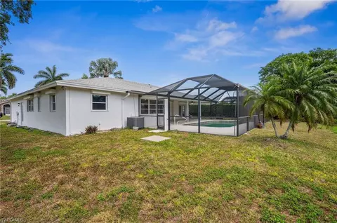 142 Pinehurst Cir, Naples, FL 34113 photo 39