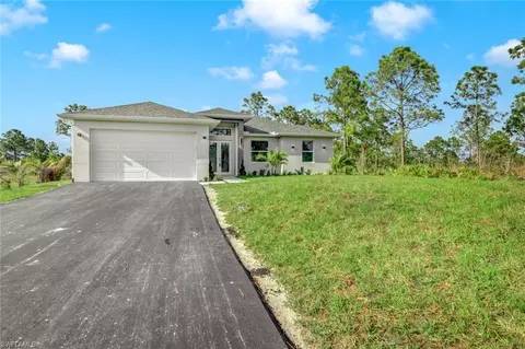 3834 16th Ave NE, Naples, FL 34120