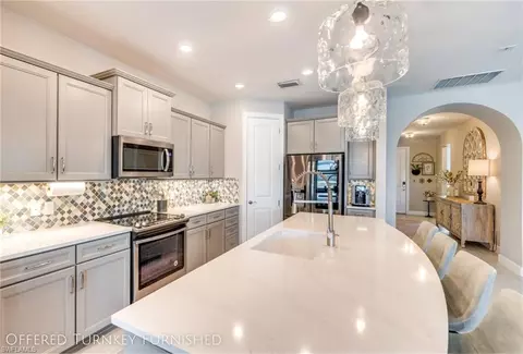 Kitchen - 19528 Utopia Ln, Estero, FL 33928 photo 4 of 5