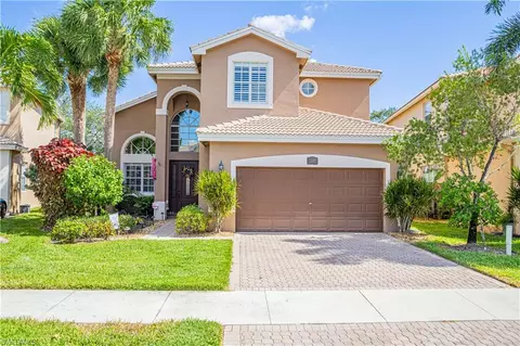 2057 Isla De Palma Cir, Naples, FL 34119