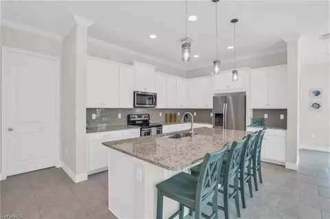 3288 Pilot Cir, Naples, FL 34120 photo 5