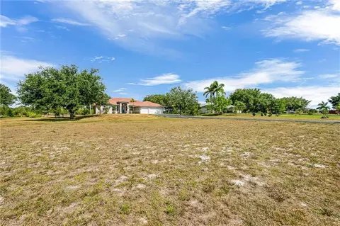 4610 22nd St NE, Naples, FL 34120