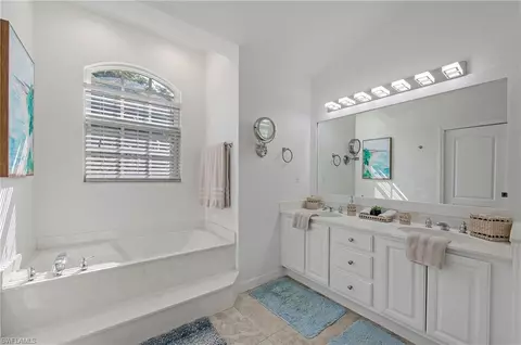 Bath - 657 Coldstream Ct, Naples, FL 34104 photo 1 of 3