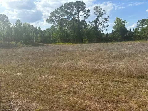 1247 Deauville St E, Lehigh Acres, FL 33974