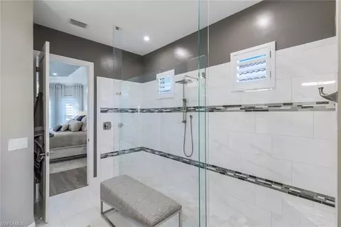 Bath - 8935 Cappello Ct, Naples, FL 34119 photo 2 of 4