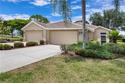 2320 Carnaby Ct, Lehigh Acres, FL 33973