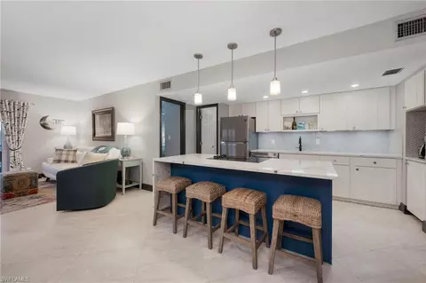 272 Palm Dr #8, Naples, FL 34112